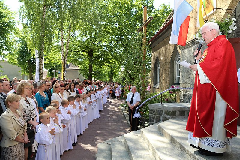 19.05.13 1_komunia_sw (2)