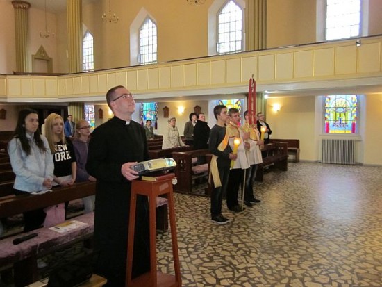 08.05.15 Droga swiatla (4)